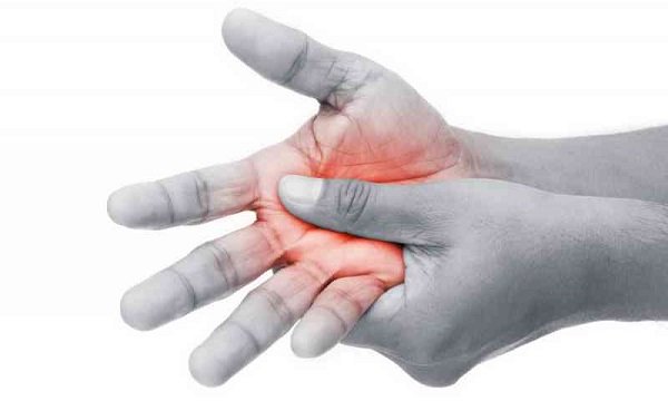 A large increase in sensory fibres at certain sites within blood vessels of the skin may be the cause of painful hands that fibromyalgia patients experience.