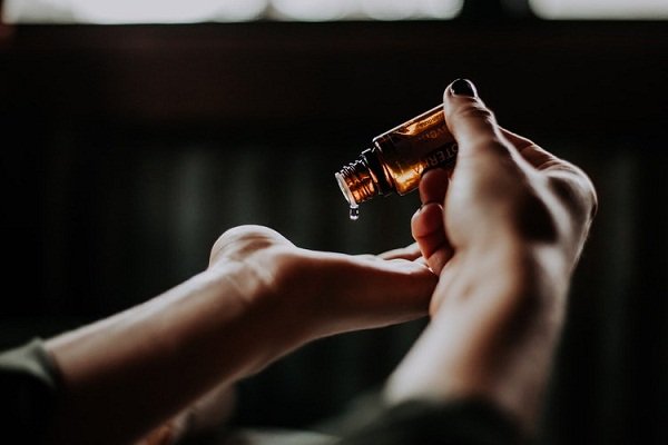 Essential oils help to calm the senses and can improve symptoms of RLS.