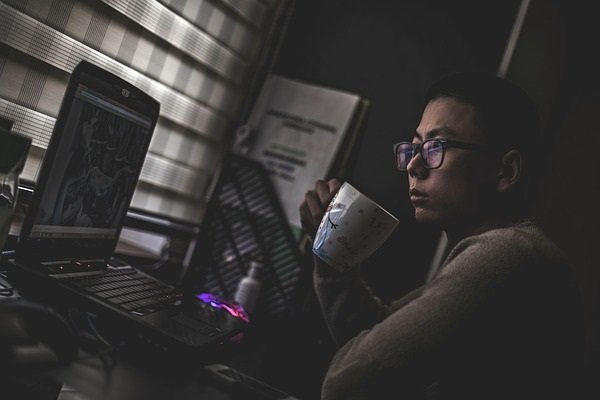 If you feel depressed, and “down” in winters you may be experiencing seasonal affective disorder.